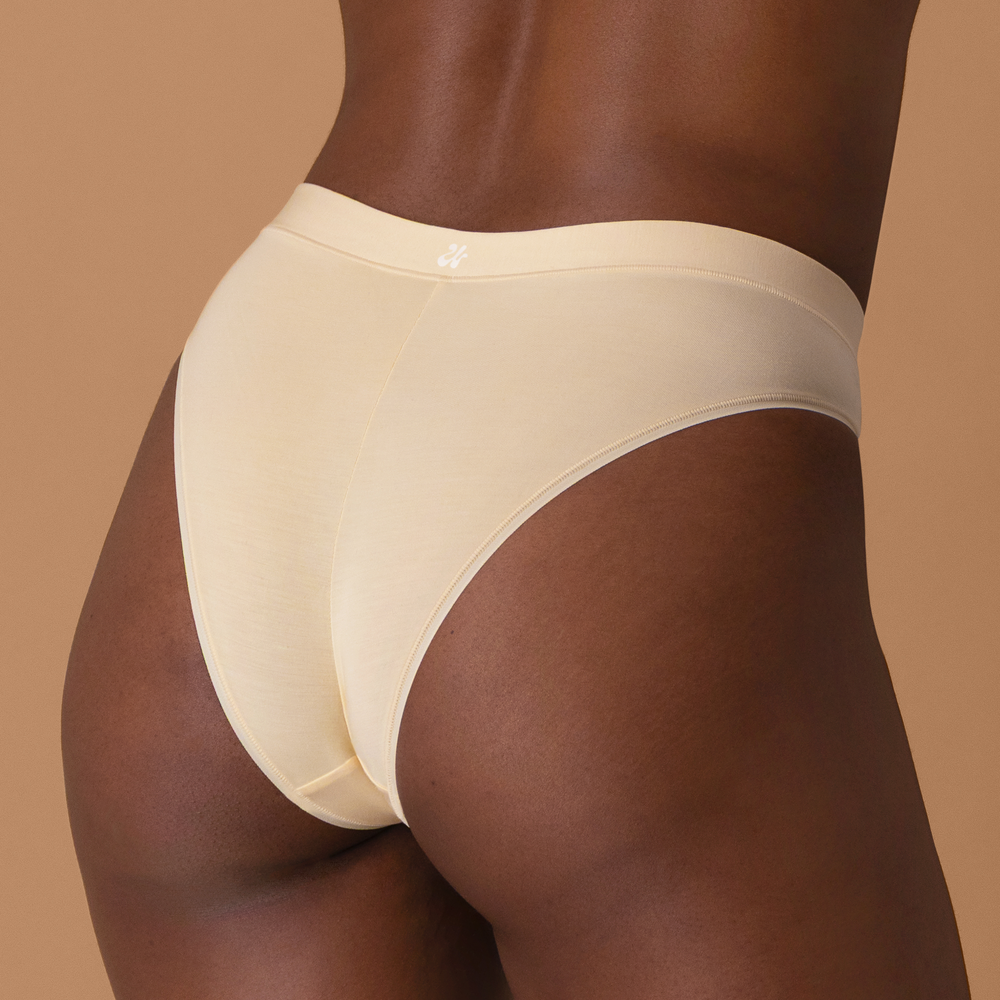 model_info=model wears size l